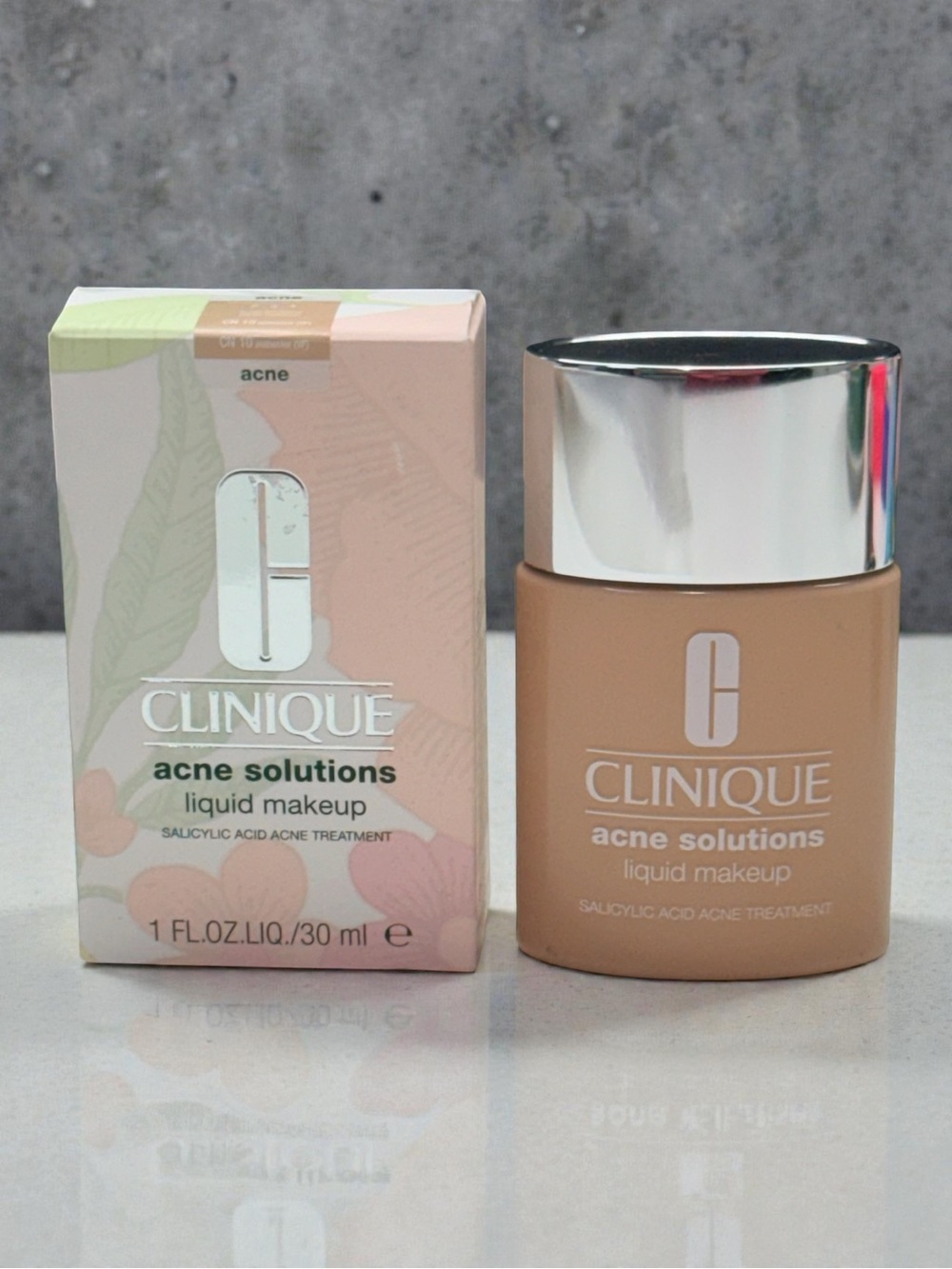 Clinique Acne Solutions Liquid Makeup Foundation CN 10 Alabaster 1 oz